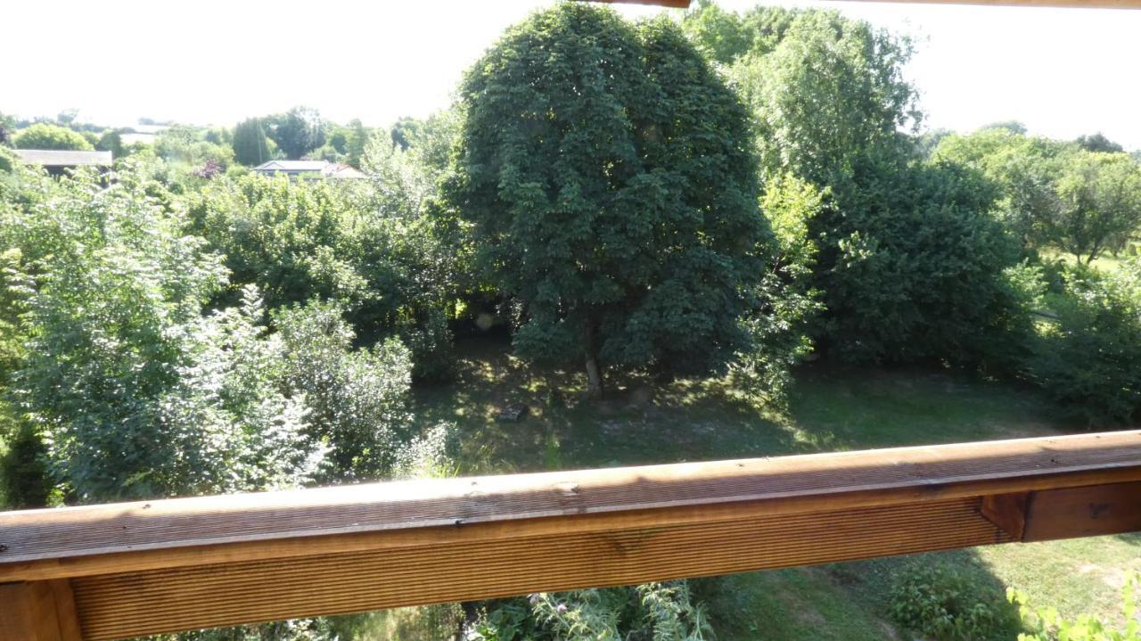 Chatrou Chatelraould-Saint-Louvent Bagian luar foto